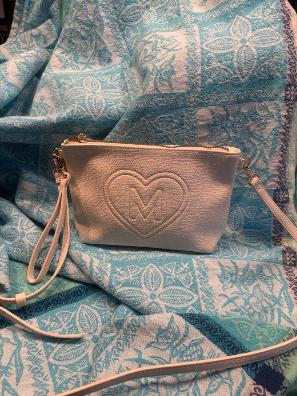 Carpisa Cream Leatherette Crossbody Wristlet with Heart 'M' Emboss